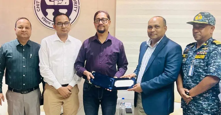 চট্টগ্রাম বন্দর থেকে ১০০ কোটি টাকা পেলো চসিক